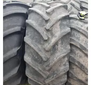 У шина 650/75R32 (24.5-R32) Continental на комбайн У шина 650/75R32 (24.5-R32) Continental на комбайн
