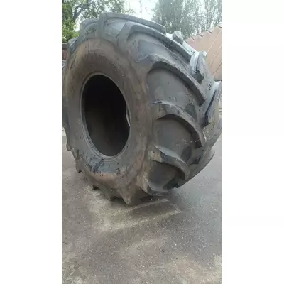 Б/в шина 900/60R32 Firestone