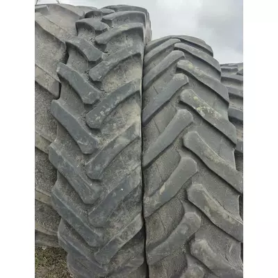 Бу шина 380/105r50 (14.9р50) TRELLEBORG